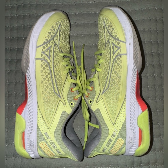 Mizuno Wave Exceed Tour 5 Tennis Shoes Womens  Size 7.5 Highlighter Green - Picture 6 of 9